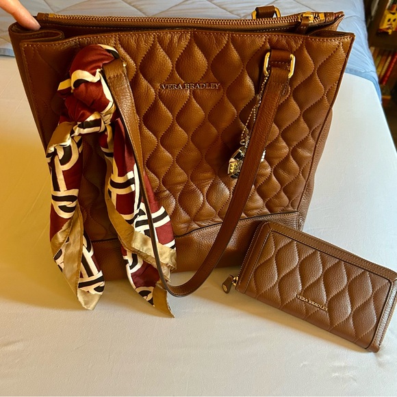Vera Bradley Quilted Tote and Wallet Set - Picture 1 of 17